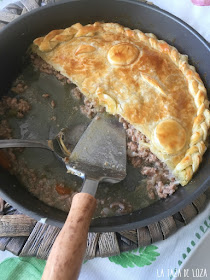 pastel-relleno-de-carne-picada-y-verduras