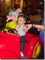 Chuck-E-Cheese 073