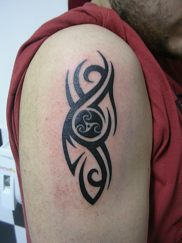 arm tribal tattoo pictures. full arm tribal tattoo