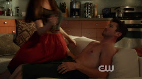 Wes Brown Shirtless in 90210 s5e06