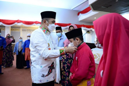    41 Santri dan Santriwati Riau Ikut Festival Anak Soleh Indonesia di Palembang  