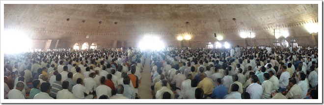 Pagoda_Meditators