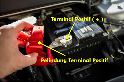 Cara Membedakan Terminal Positif Dan Terminal Negatif Pada Baterai Kendaraan 