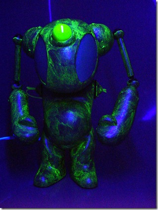 mikeslobot_spaceace7_blacklight1b