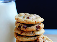 The Best Soft and Chewy Chocolate Chip Cookies
