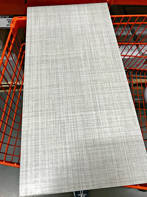 Light gray linen tile