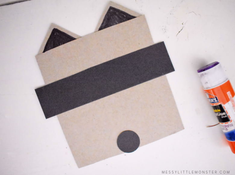 forest animal shape craft - square raccoon