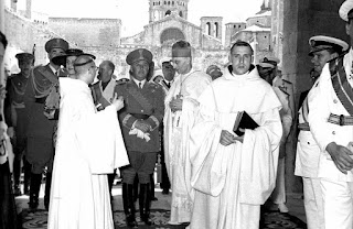 Franco, en el retorno de Jaume I a Poblet (4/6/1952)