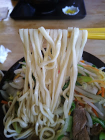 沖縄野菜そばの麺の写真