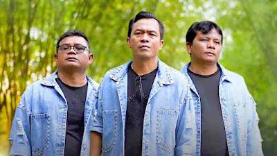 Lirik Lagu Batak Boniaga Trio - Kecewa