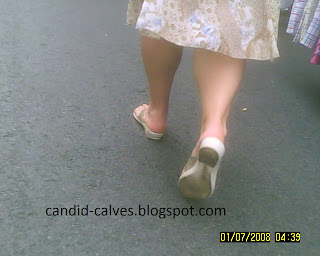 milf candid muscular calves fetish