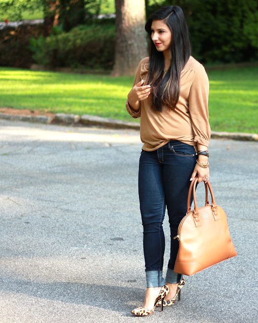 Tory burch robinson, skinny dark jeans, casual work outfit, leopard heels, mac lipstick chili, abercrombie and fitch jeans, hm