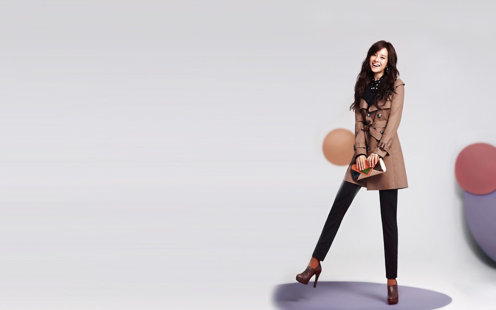 Ari Nikki ~: [Foto] Nice Smile Song Ji Hyo from Official Site