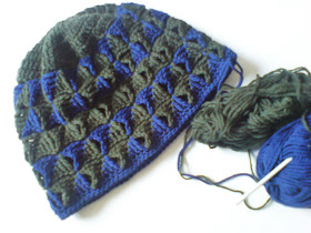 crochet patterns, how to crochet, hats, textured crochet, beanies,