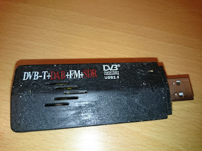 Old_DVBT_DAB_FM_RTL2832_USB_COAX