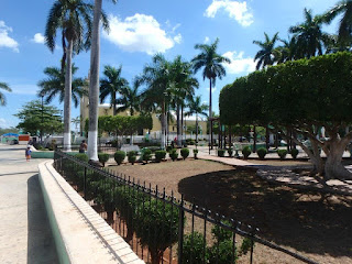 Seyé main square park.