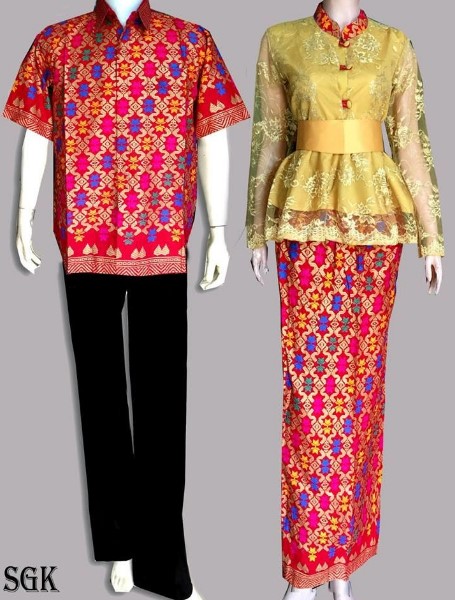 30 Model  Baju  Kebaya  Batik Couple  Modern  Terbaru