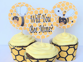 Turn regular cupcakes into something amazing for your Valentine party with some printable valentine cupcake toppers. This "Will You Bee Mine" topper is a simple and fun way to add a little bit of fun to your dessert table.