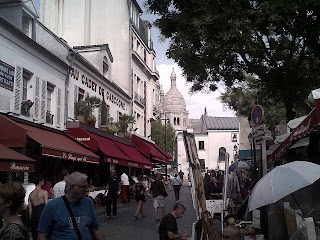 Montmartre Portraitistes et brasseries de la place du Tertre.