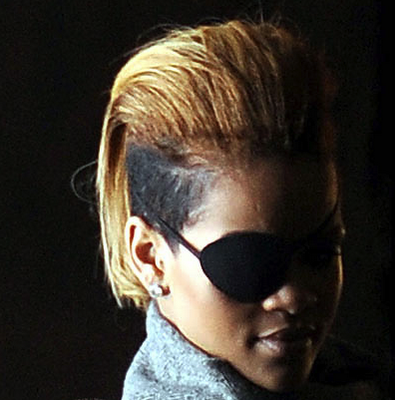 rihanna hairstyles mohawk. new look for Ms. Rihanna?