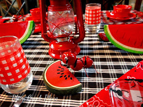 Jingle bell ants, summer picknic table setting, gingham checks 