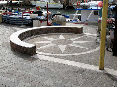 Compass rose, Canale dei Francesi, Livorno