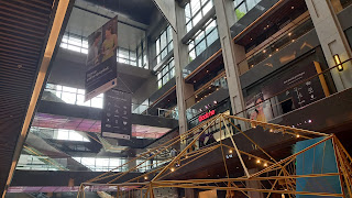 Ashta District 8, Mall Mewah Jakarta Dengan Konsep Tak Biasa - Kaum Rebahan ID