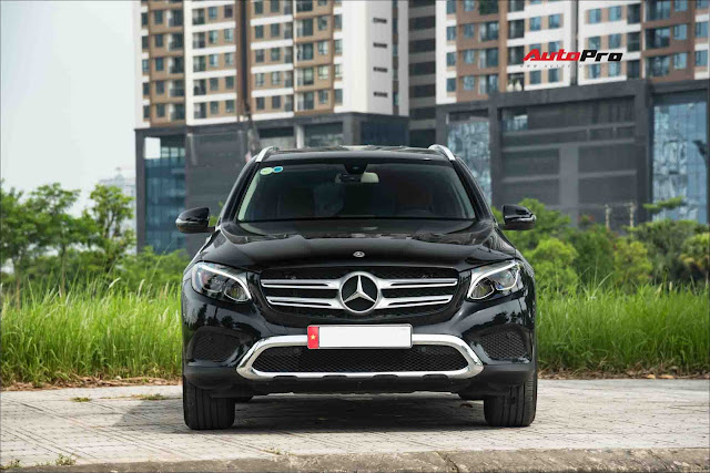 Người dùng đánh giá Mercedes GLC 200 sau khi lỡ duyên Hyundai Santa Fe Đừng ham option khi chính mình còn chưa dùng hết