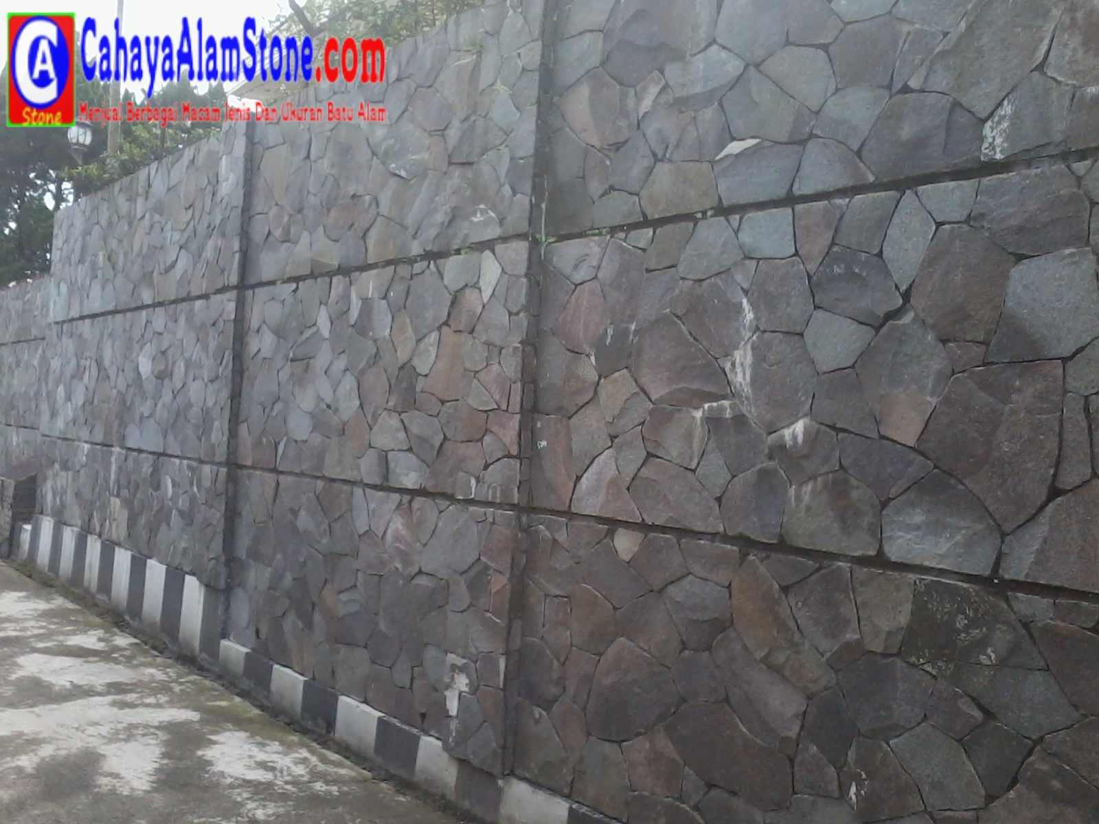  Harga  Keramik Motif Batu  Alam  Untuk Dinding Furniturumah