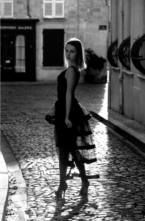 Arti Frederic 500px arte fotografia mulheres modelos francesas beleza sensuais preto e branco