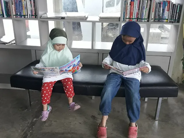 Fasilitas Edukasi Taman Flora Bratang Surabaya