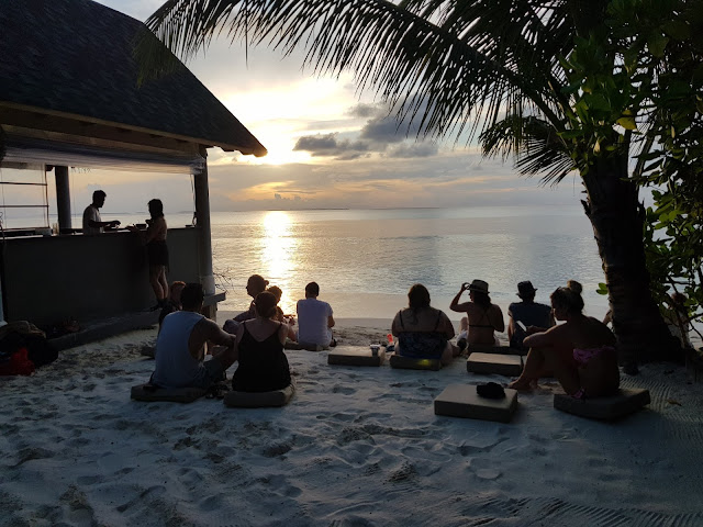 Sunset bar Amari Havodda Maldives
