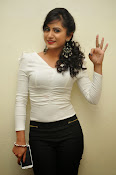 Smithika glamorous photo shoot-thumbnail-37