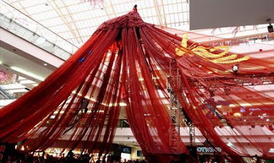 999-Meter-Long Wedding Dress