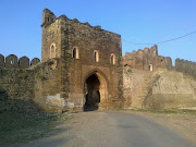 The fort was built against Gakkhar's aggression and was very successful. (rohtas fort jhelum)
