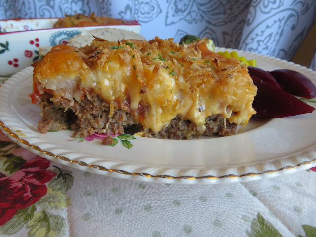 Cheesy Tater Tot Meatloaf Casserole