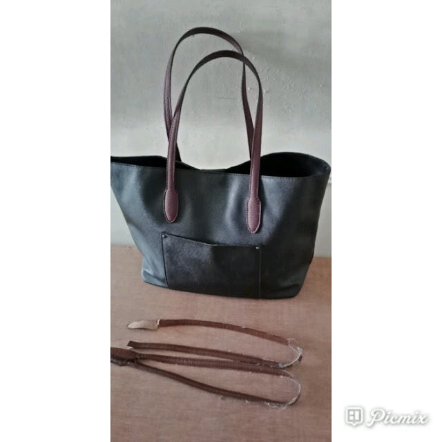 Changing the strap of ladies bag 