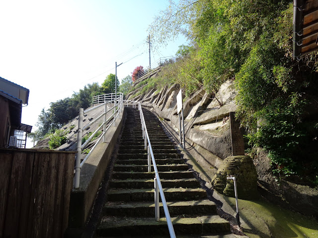 宝寿寺登り口