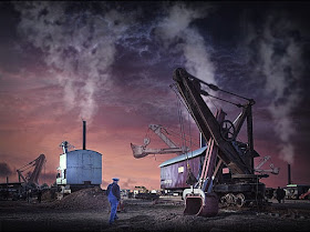 06-I-dream-of-Steam-Adrian-Donoghue-Photographs-from-the-point-of-view-of-the-viewer-www-designstack-co