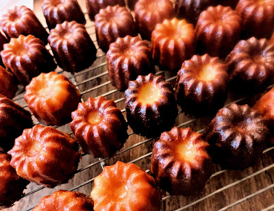 cannelés bordelais