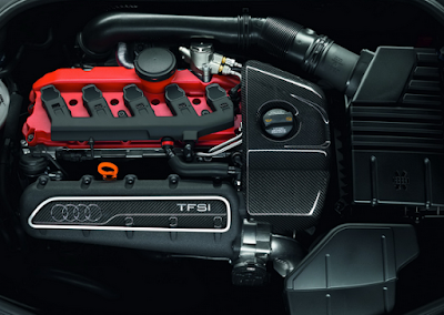 2017 Audi TT-RS engine