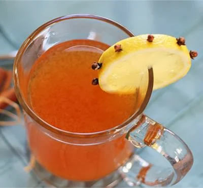 cocktail de iarna - hot toddy