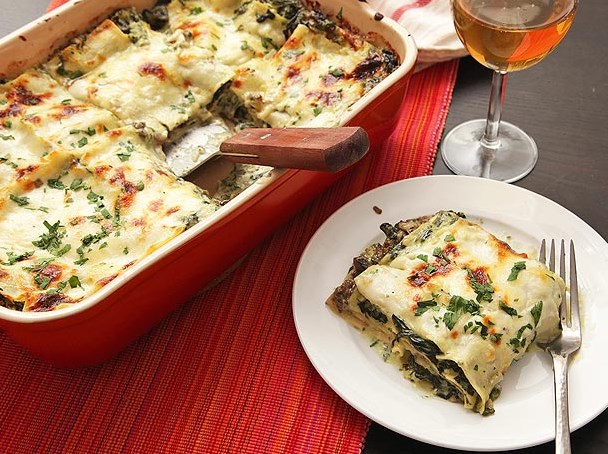 Mushroom and Spinach Lasagna #dinner #vegetarian