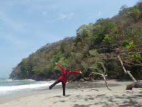 Pantai Nanggelan Jember, Si Cantik Di Balik Bukit