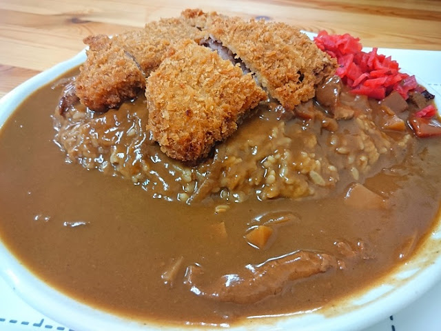 カツカレーの写真