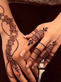 0 Latest Simple Mehndi Designs For Front Hands 21 Bridal Henna Mehendi Images स वत त रत द वस 21
