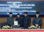 Pj Wali Kota Bandung Sampaikan Penjelasan Raperda tentang RPJPD Kota Bandung Tahun 2025-2045
