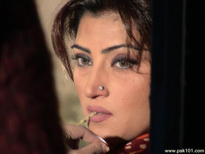 Hina Shaheen HD Wallpapers