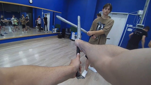 Обучение мечом катана - удар батманом по рукам в школе кендзюцу Katana Club