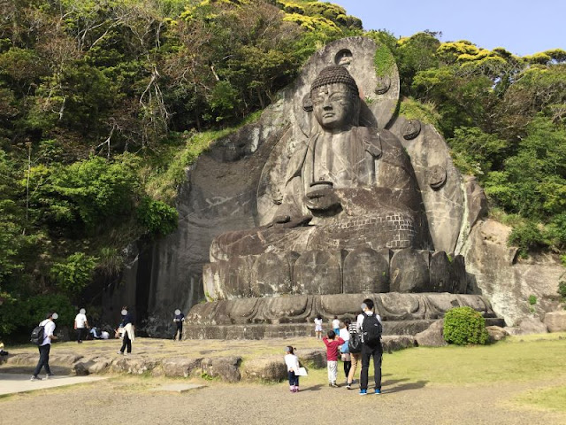 大仏広場の大仏